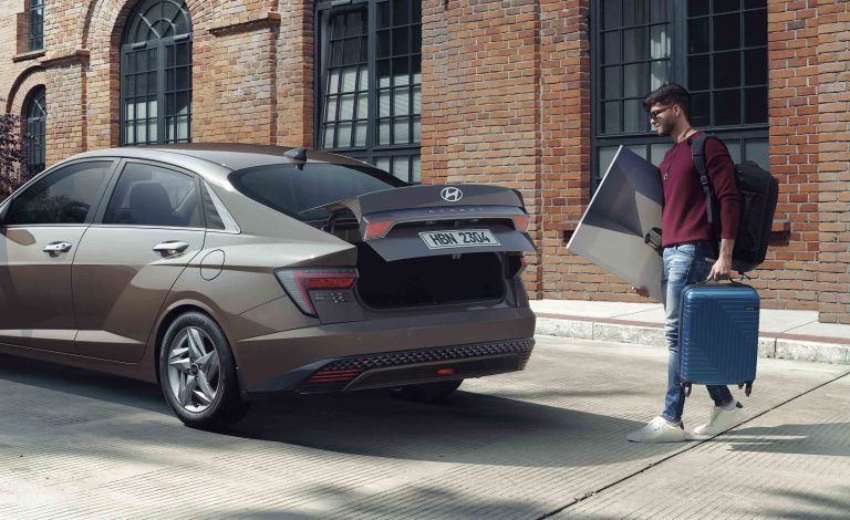BN7i GEN LHD EXTERIOR SMART TRUNK